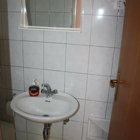 Guest house Sobe Stipe Primosten