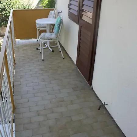 Gostinjska kuća Sobe Stipe Primosten
